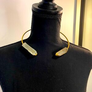 Necklace with large quartz stones